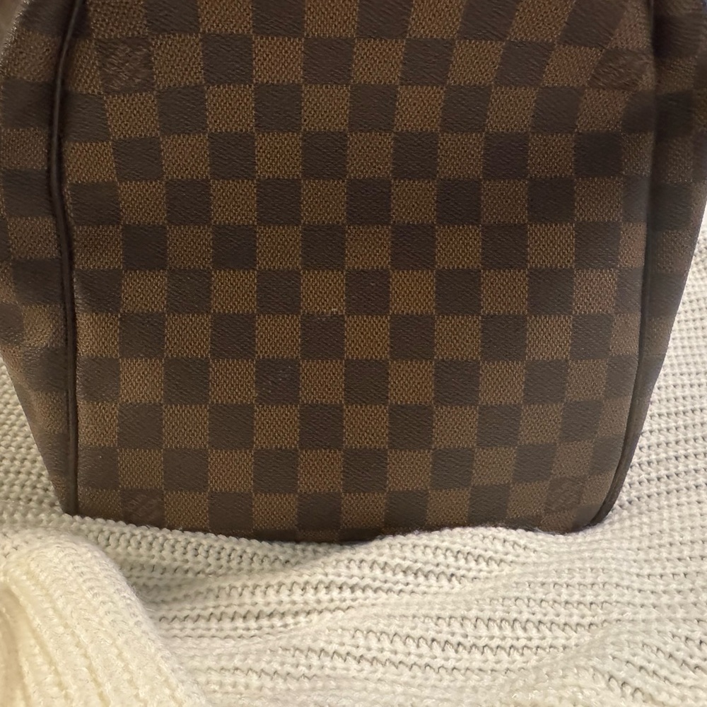 Louis Vuitton Damier Ebene Travel Bag - Picture 3 of 9